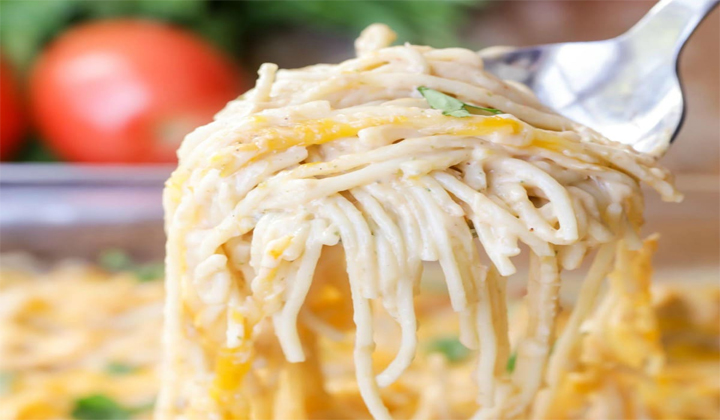 Prepara un delicioso Pollo al Espagueti para la familia!